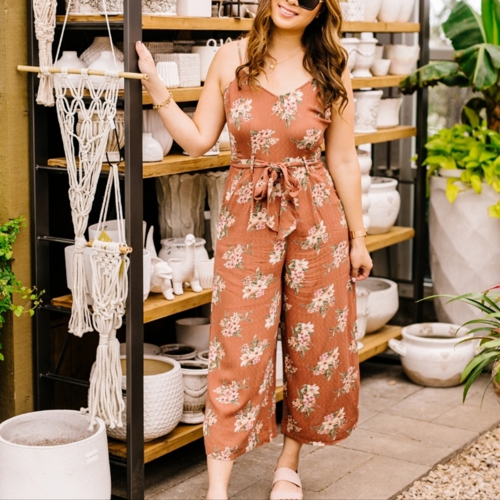 Jumpsuit floral with pockets and belt